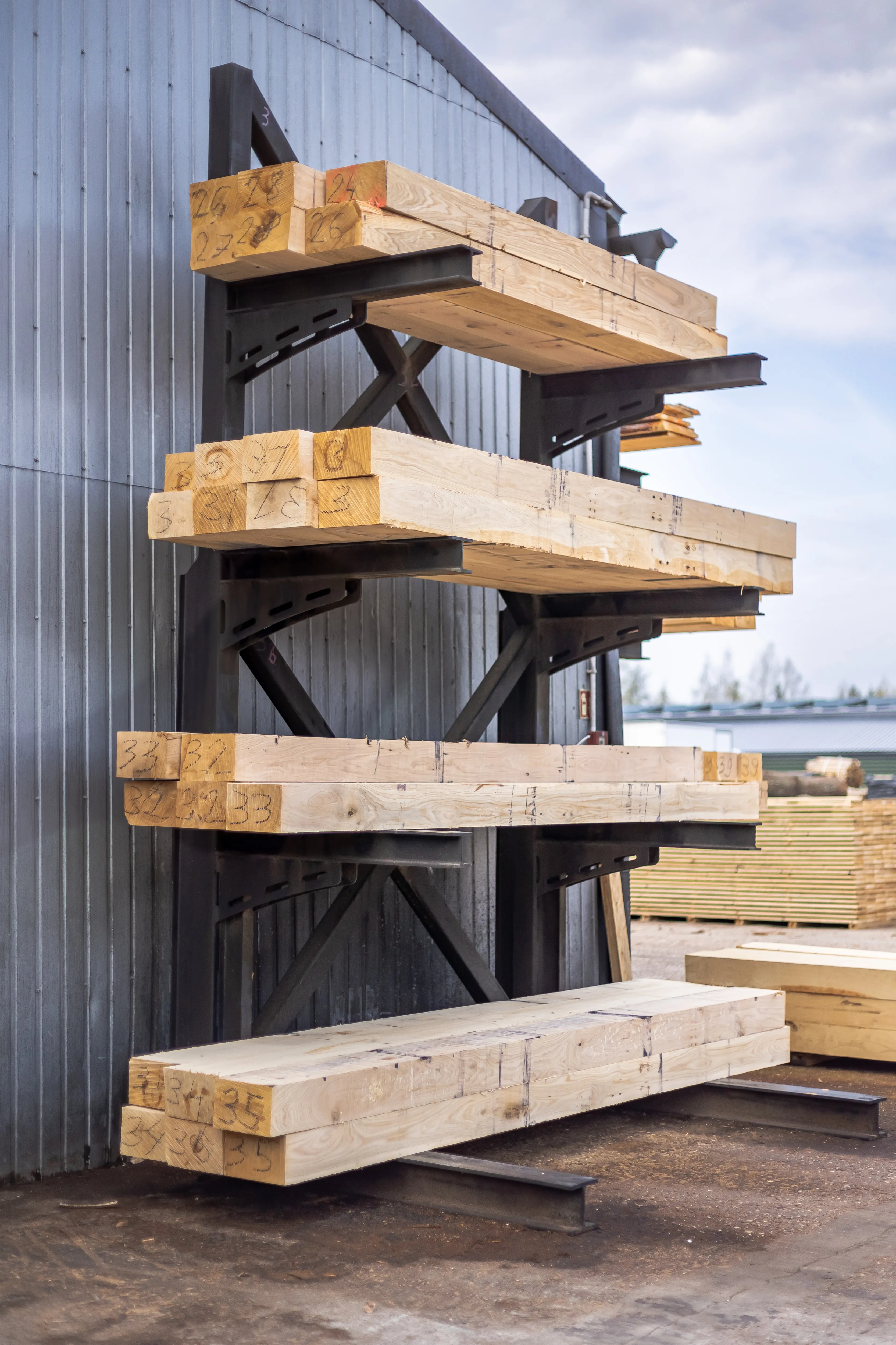 pokłady kolejowe tarcica dębowa pellet dębowy kłody dębowe